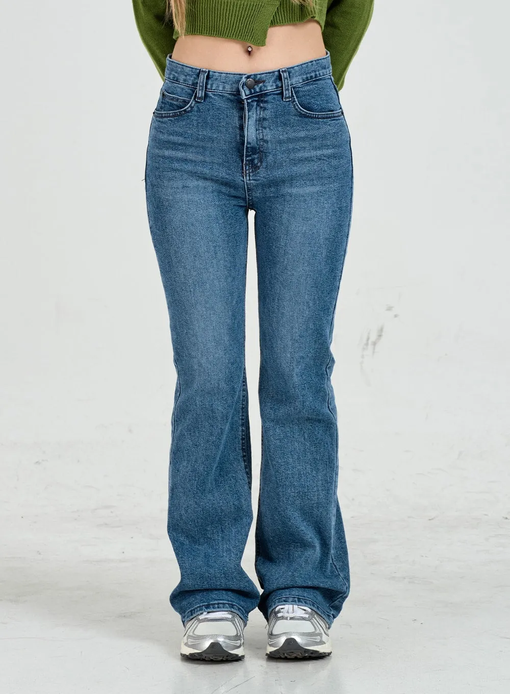 Semi Bootcut Denim Pants CO12